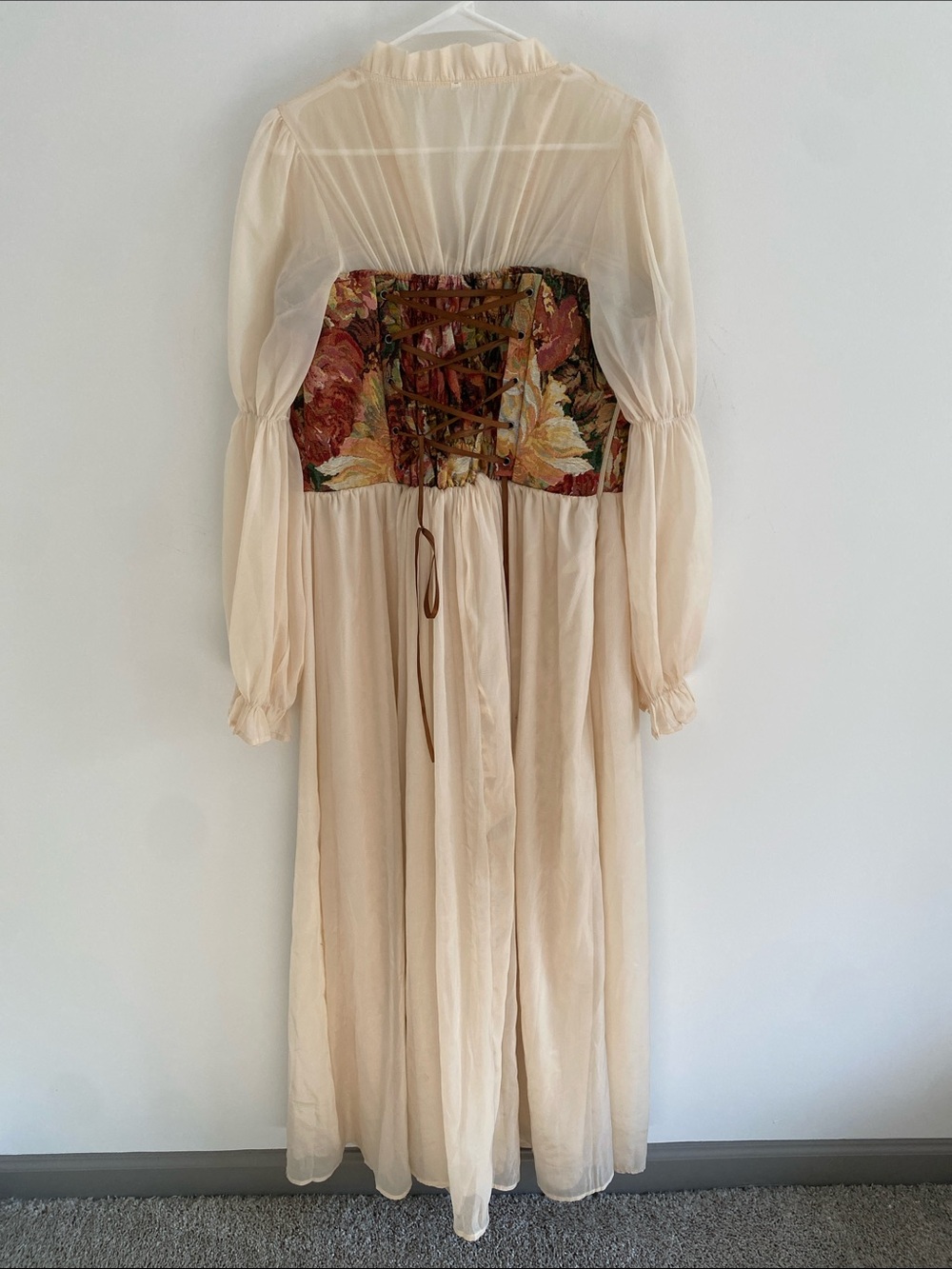 Renaissance Tapestry Sheer Corset Billowy Sleeves Maxi Dress LARGE - Picture 7 of 10